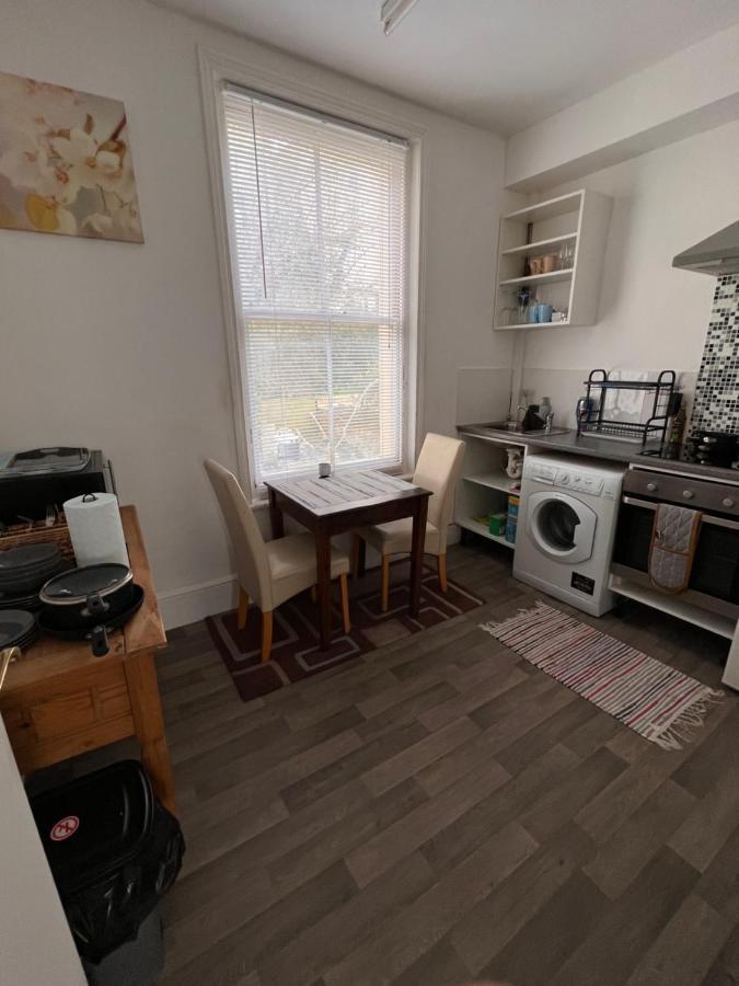 Lovely - 1 Bedroom Flat In Hastings Town Centre Exterior foto
