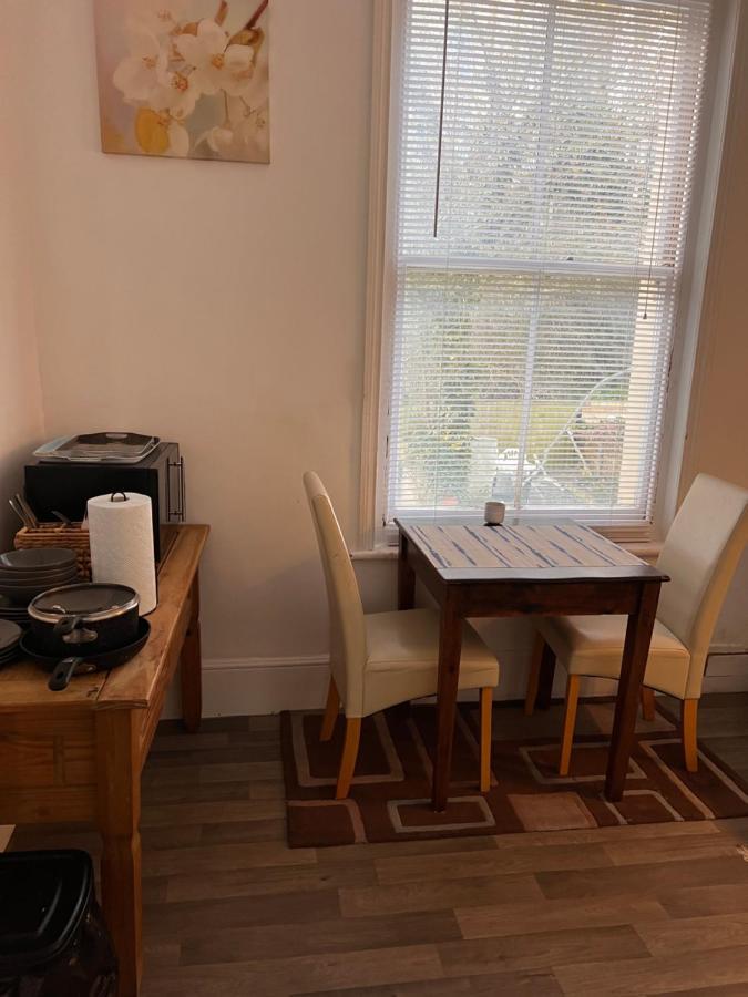 Lovely - 1 Bedroom Flat In Hastings Town Centre Exterior foto